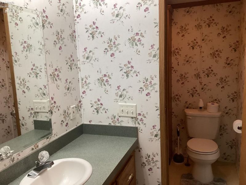 1730 Port Clinton Road, Unit 32, Fremont, OH 43420 Photo 11