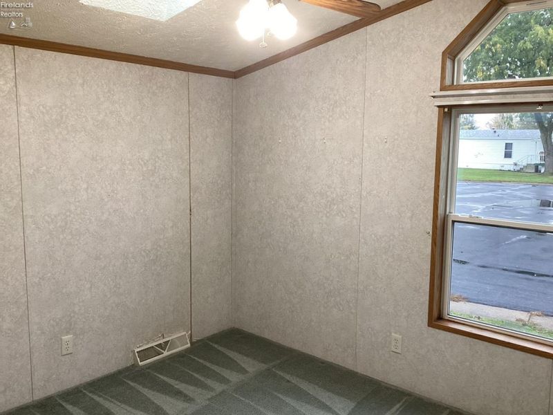 1730 Port Clinton Road, Unit 32, Fremont, OH 43420 Photo 14