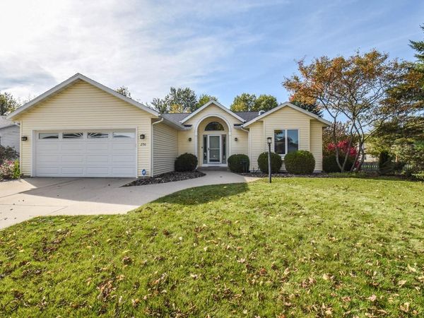 2356 Brookstone LANE, Waukesha, WI 53188