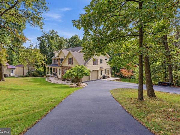 210 ROBSON ROAD , DILLSBURG, PA 17019