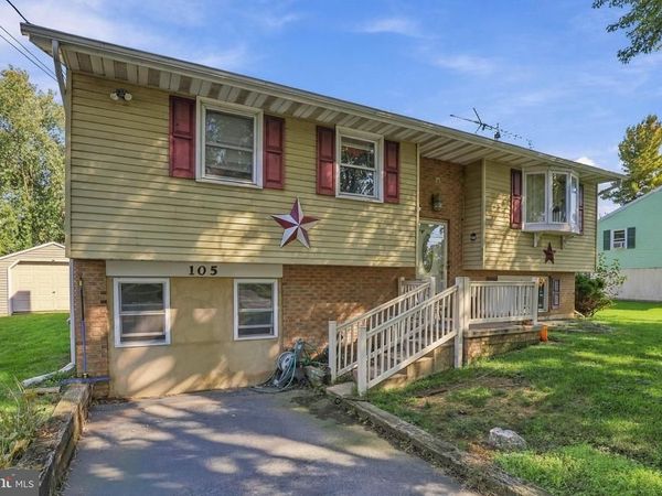 105 SCHOENECK ROAD, EPHRATA, PA 17522