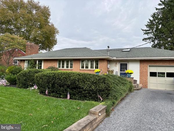 117 LOCUST LANE, WILLOW STREET, PA 17584