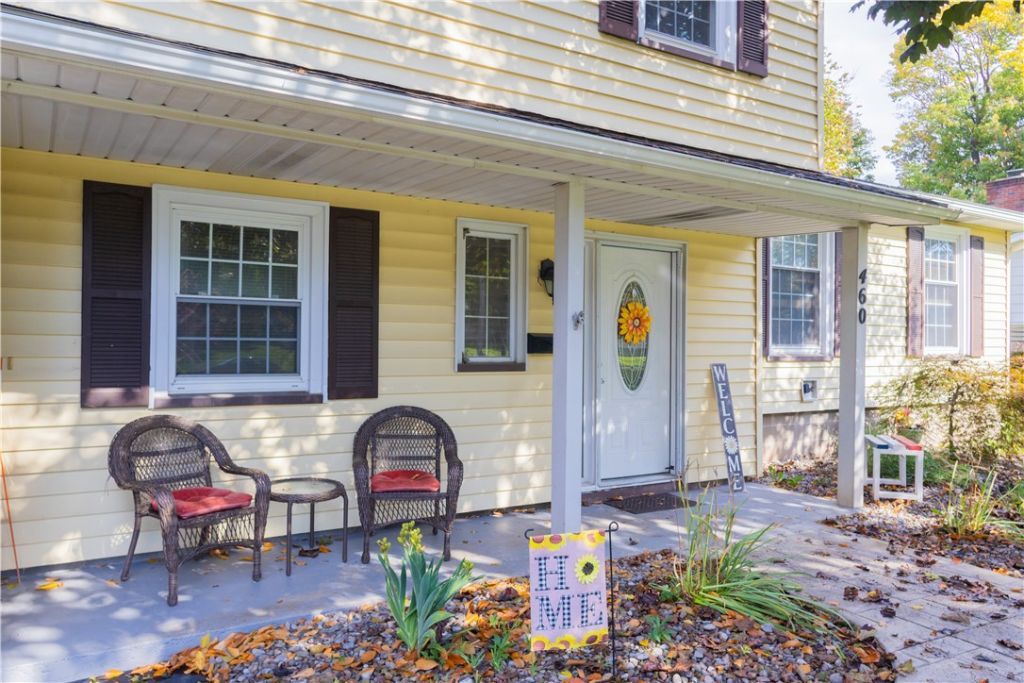 460 Shorecliff Drive , Rochester, NY 14612 Main Photo