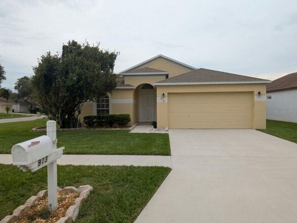 913 STALLION WAY , VALRICO, FL 33594