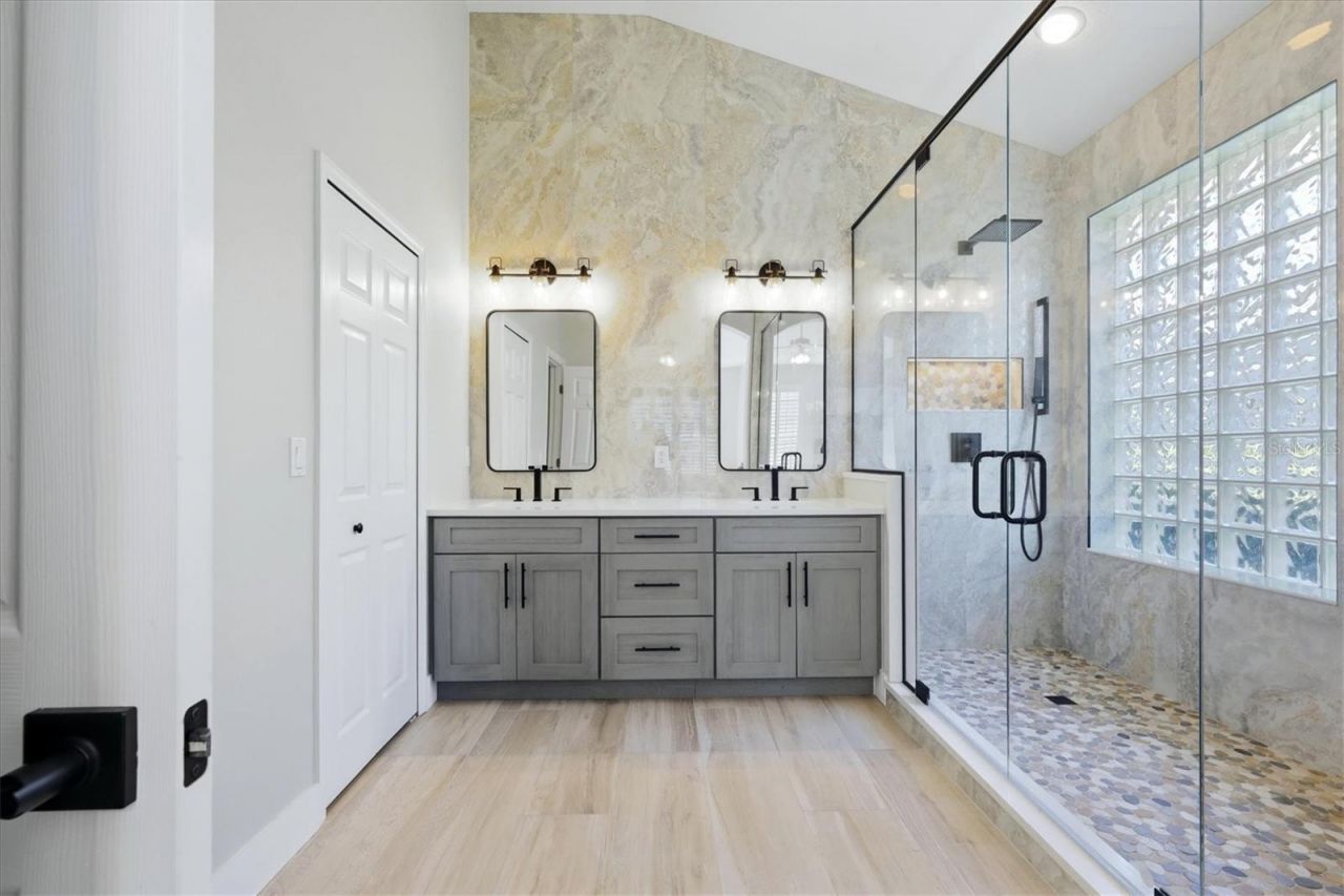 6514 Oakland Hills Drive, Lakewood Ranch, FL 34202 Photo