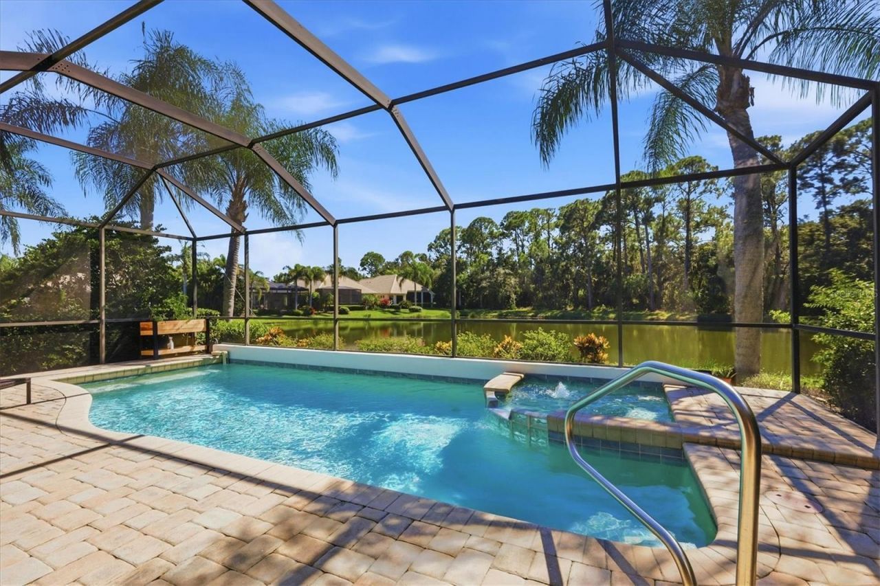 6514 Oakland Hills Drive, Lakewood Ranch, FL 34202 Photo
