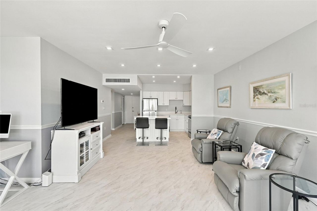 707 S Gulfstream Avenue , Unit 1006, Sarasota, FL 34236 Photo