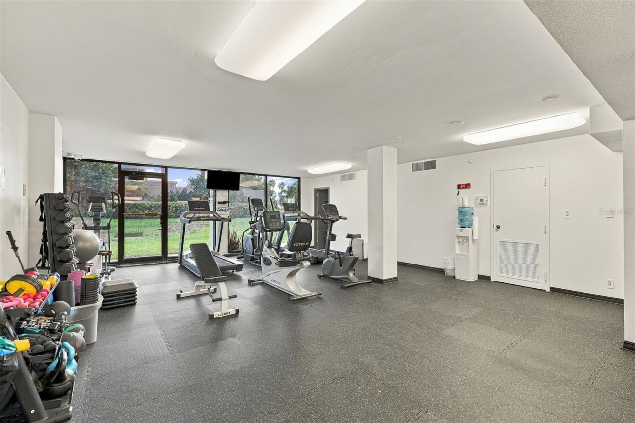 707 S Gulfstream Avenue , Unit 1006, Sarasota, FL 34236 Photo