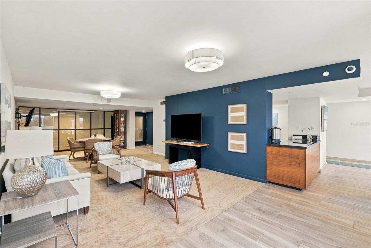 707 S Gulfstream Avenue , Unit 1006, Sarasota, FL 34236 Photo