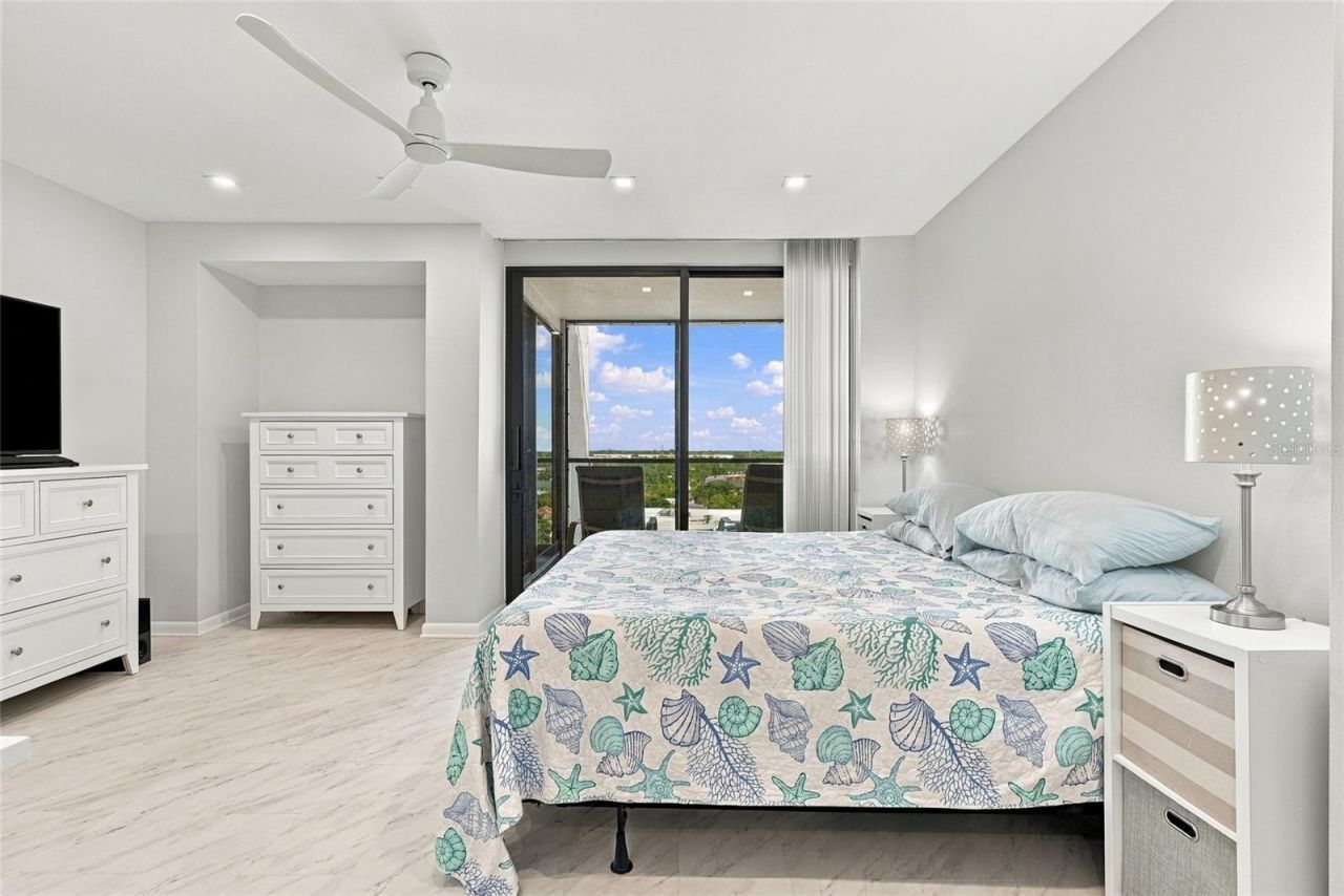 707 S Gulfstream Avenue , Unit 1006, Sarasota, FL 34236 Photo