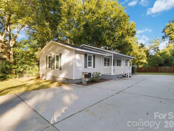 327 E Morrow Avenue, Monroe, NC 28112