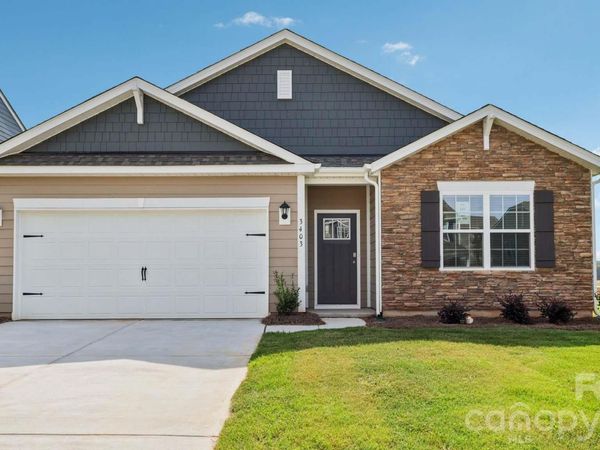 1149 Foxberry Lane , Maiden, NC 28650