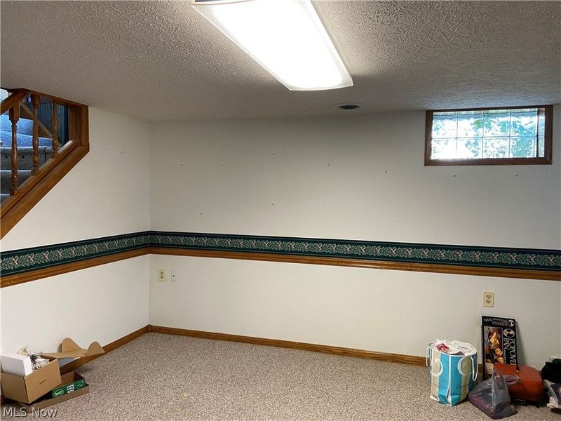 507 Wood Avenue, Newcomerstown, OH 43832 Photo 27