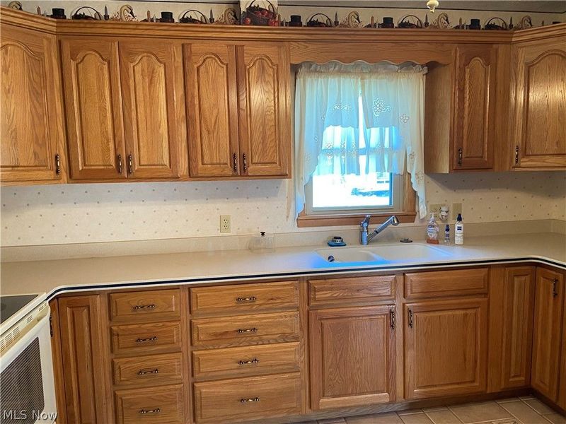 507 Wood Avenue, Newcomerstown, OH 43832 Photo 4