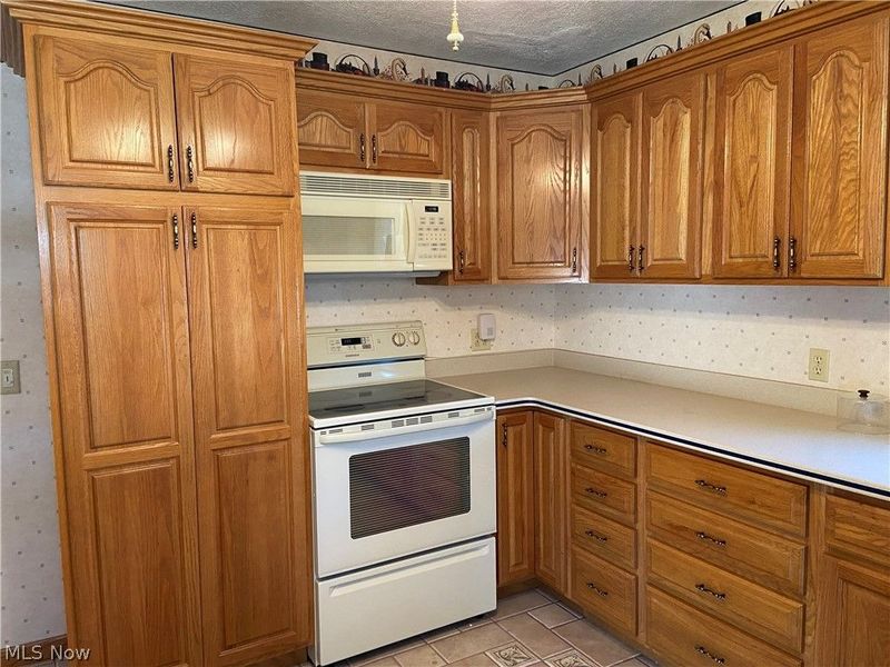 507 Wood Avenue, Newcomerstown, OH 43832 Photo 5