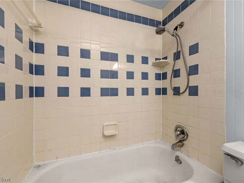 820 Longson Avenue, Elyria, OH 44035 Photo 26