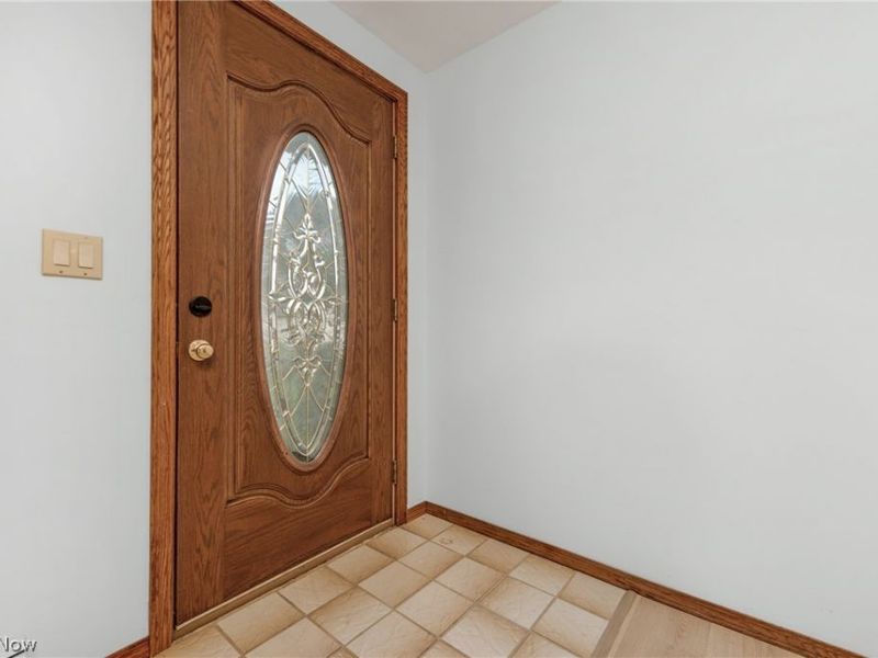 820 Longson Avenue, Elyria, OH 44035 Photo 7