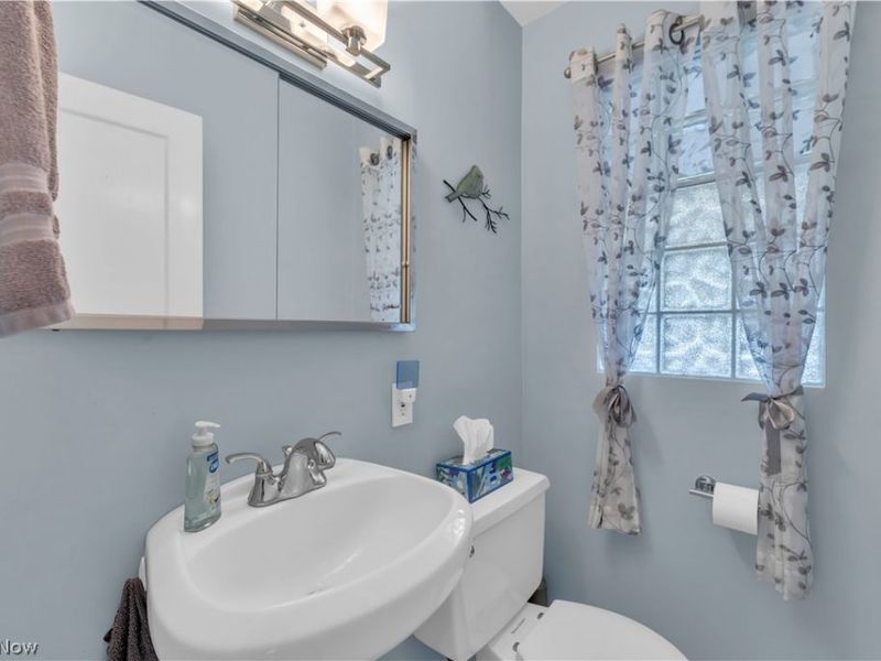 2950 Hillside Road, Seven Hills, OH 44131 Photo 14