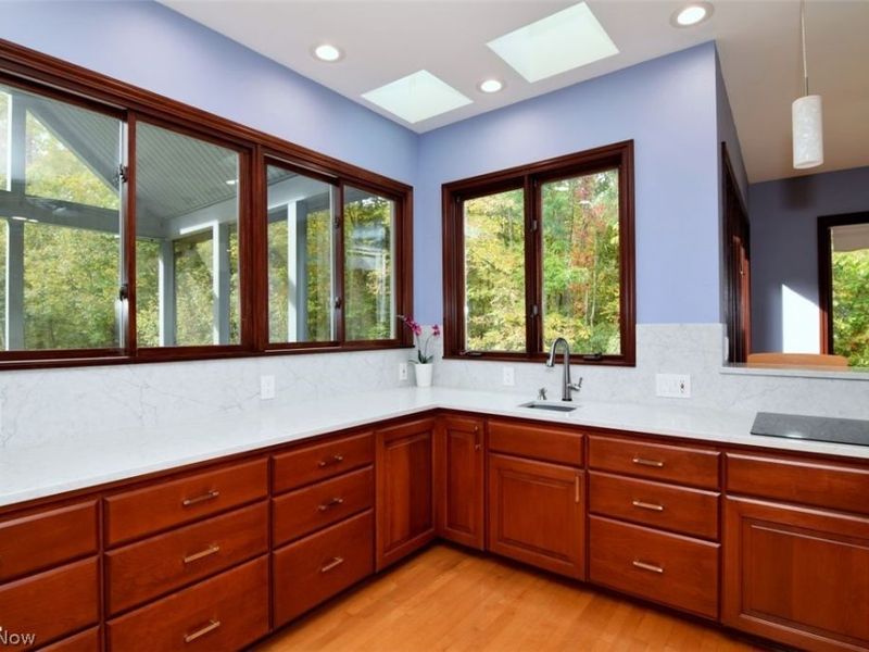 9205 Wilderness Passage Trail, Chagrin Falls, OH 44023 Photo 11