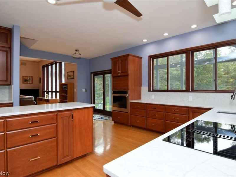 9205 Wilderness Passage Trail, Chagrin Falls, OH 44023 Photo 14