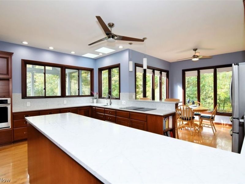 9205 Wilderness Passage Trail, Chagrin Falls, OH 44023 Photo 17