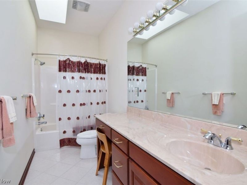 9205 Wilderness Passage Trail, Chagrin Falls, OH 44023 Photo 31
