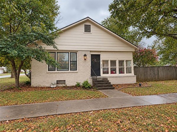 510 S Boulder Avenue , Russellville, AR 72801