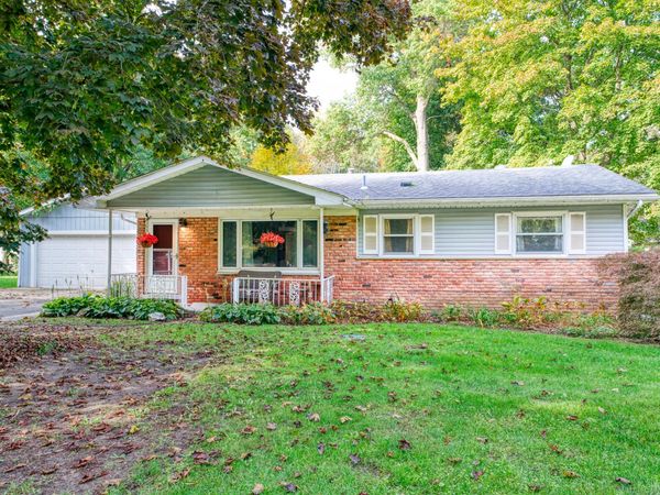 17700 Martinsville Road, Belleville, MI 48111