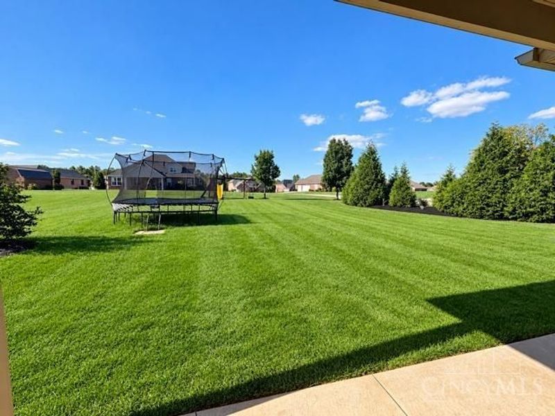 3889 Hickory Hollow Drive, Ross Township, OH 45013 Photo 2