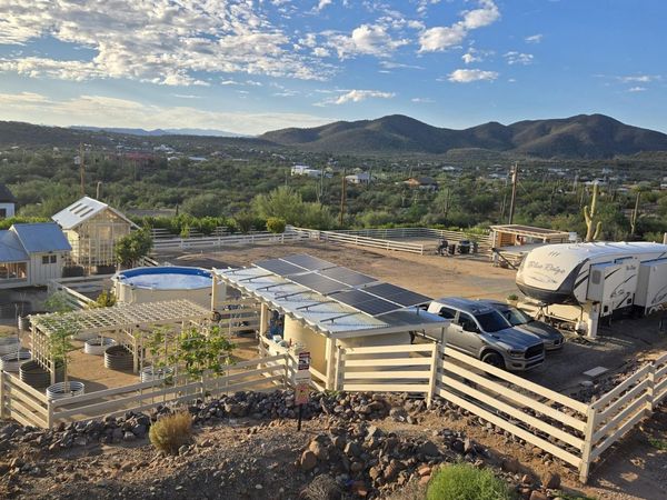 48735 N 1ST Avenue, Unit -, New River, AZ 85087
