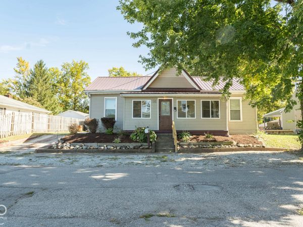 113 S Harrison Street , Knightstown, IN 46148