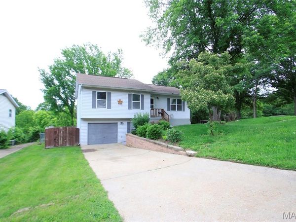 414 E Clement Street , De Soto, MO 63020