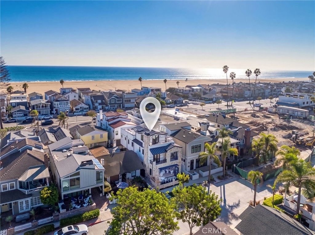 117 E Bay, Newport Beach, CA 92661 Main Photo