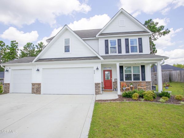 402 Summer Wind Way , Aberdeen, NC 28315