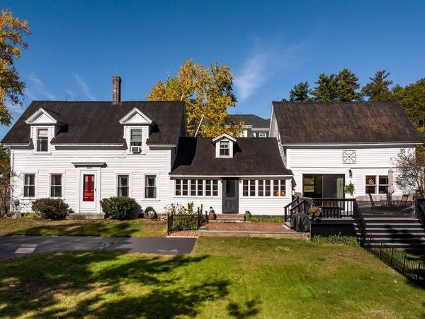 100 High Street, Wakefield, NH 03872