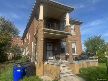 9445 Ravenswood Street , Detroit, Mi 48204