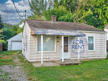1232 Norton Street , Burton, Mi 48529