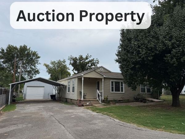 305 W 40th Place , Sand Springs, OK 74063
