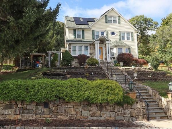 1 Luxemburg Ave, Wharton, NJ 07885