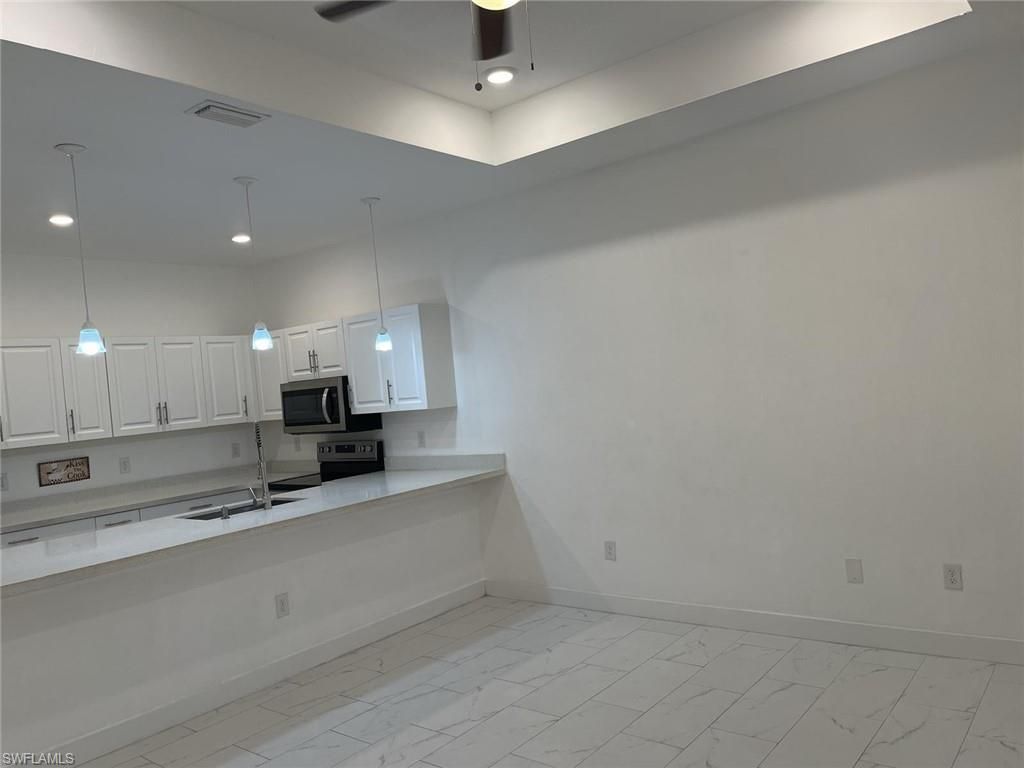5039/5041 Benton St , Lehigh Acres, FL 33971 Photo