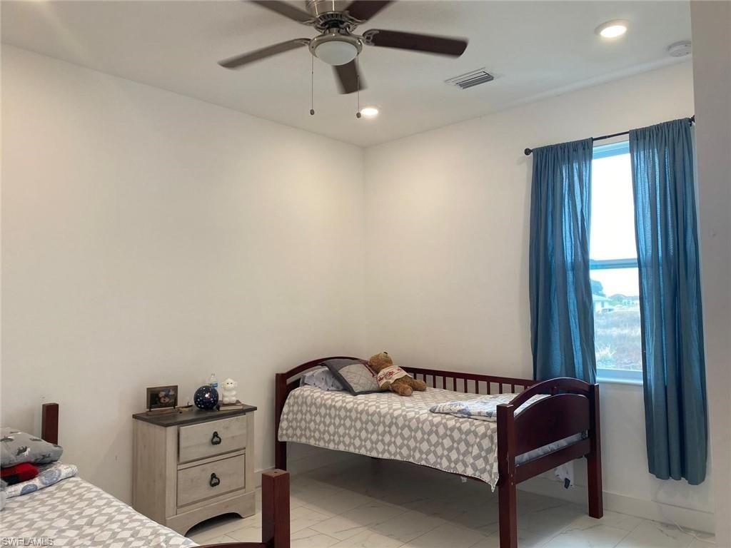 5039/5041 Benton St , Lehigh Acres, FL 33971 Photo