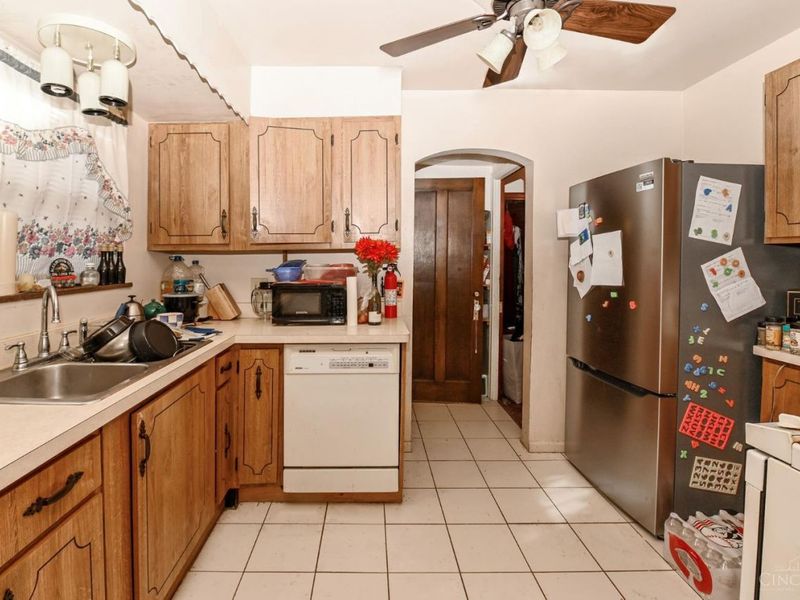 6815 Hampton Drive, Cincinnati, OH 45236 Photo 12