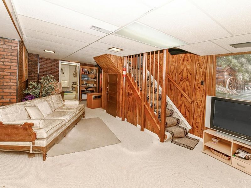 6815 Hampton Drive, Cincinnati, OH 45236 Photo 27