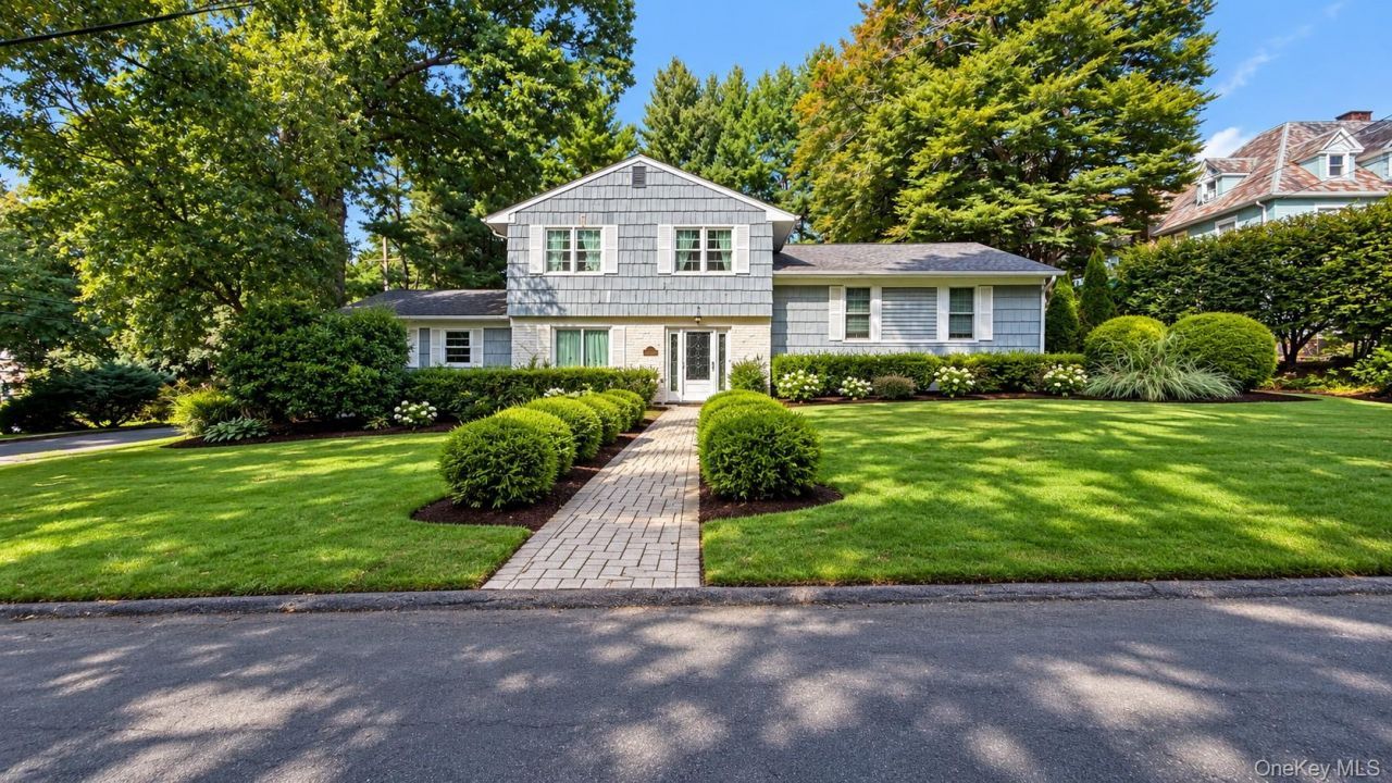 10 Winslow Road, White Plains, NY 10606 Main Photo
