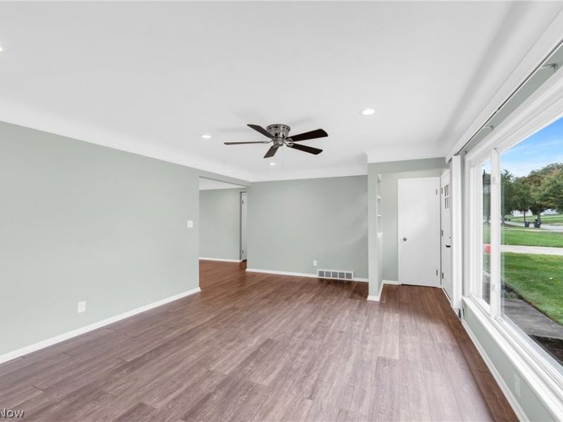 4799 N Sedgewick Road, Lyndhurst, OH 44124 Photo 8