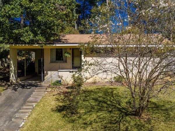 18 Belmont Drive, Little Rock, AR 72204