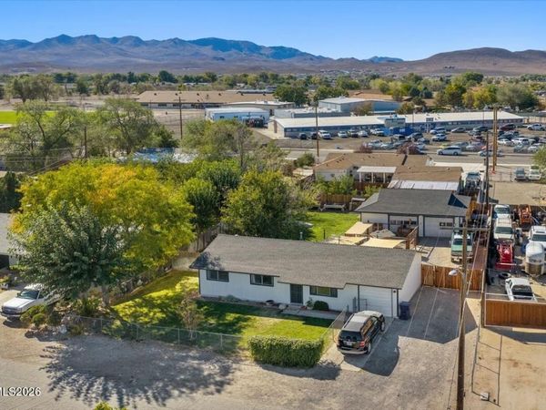 410 Curry Drive, Fernley, NV 89408