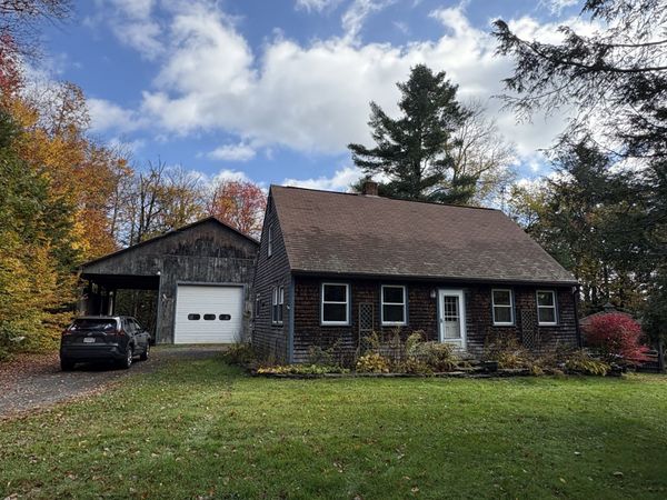 63 West Street, Goshen, MA 01032