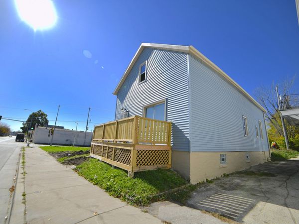 2513 N Teutonia Ave, Milwaukee, WI 53206