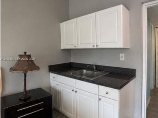 26 Diplomat Pkwy , Unit 2342, Hallandale Beach, FL 33009